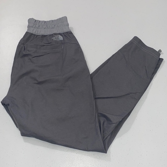 The North Face Pants - The North Face Women’s Gray Lightweight Jogger Style Winter Pants Size XS